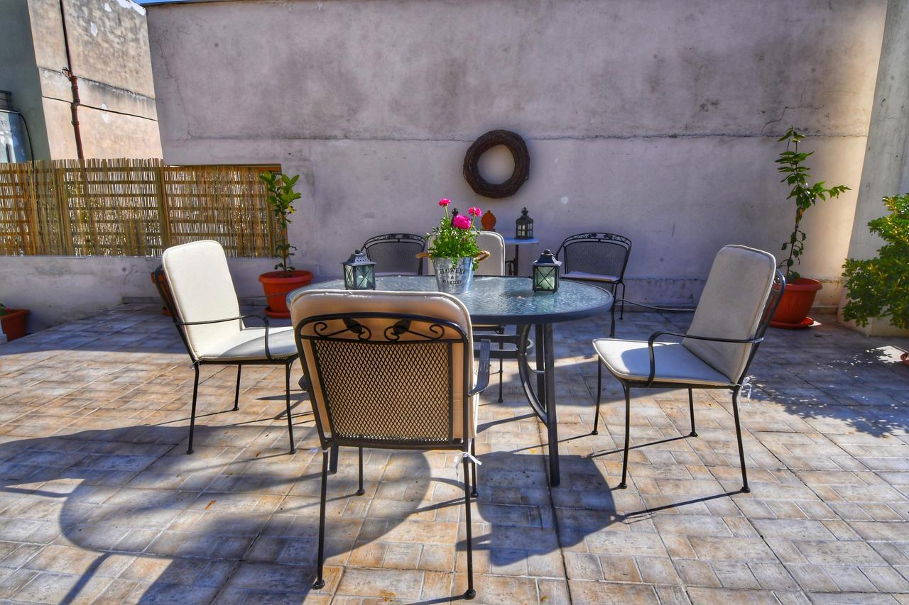 Athens Authentic Elegance At Acropolis Apartment Exterior photo